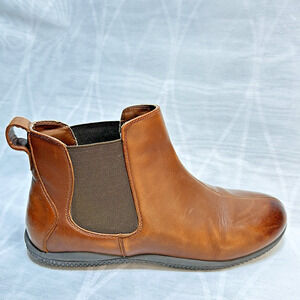 SoftWalk Highland Chelsea Boot Women's‎ sz 9N AA Narrow - EUC